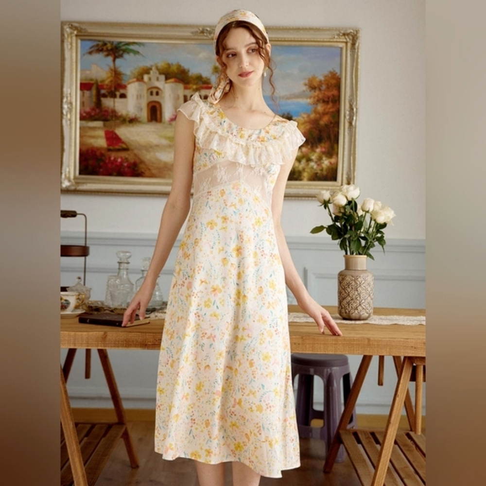 NWOT floral lace nightgown
